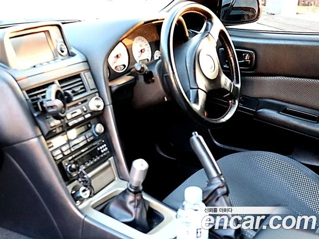 Nissan Skyline 1995 thumb 7
