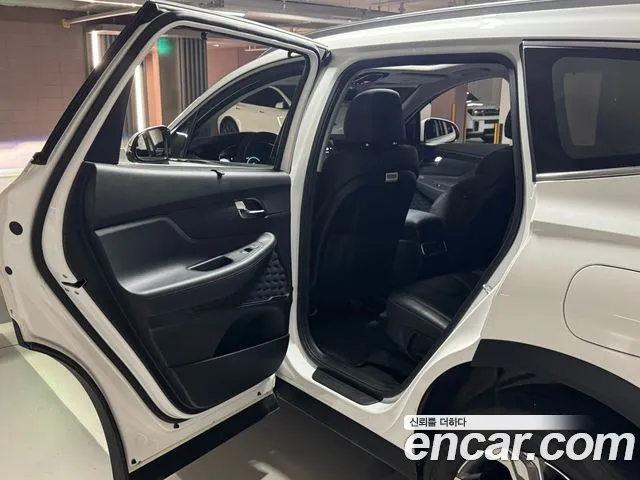 Hyundai Santa Fe 2020 thumb 4