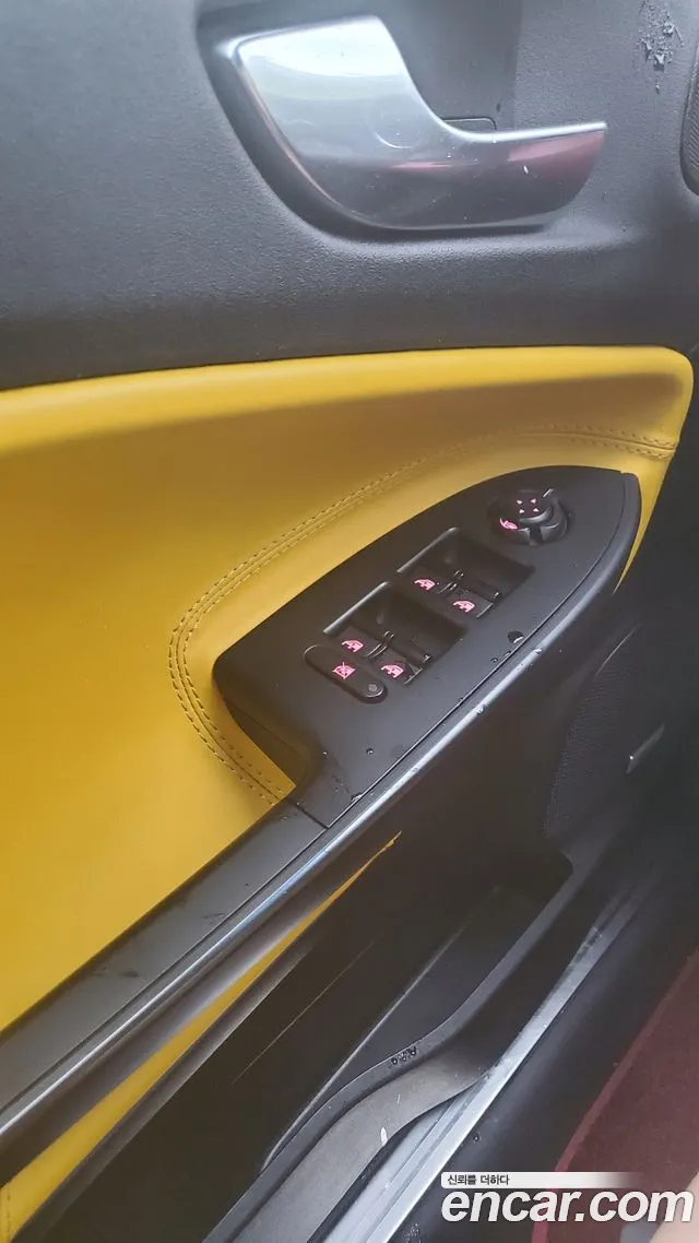 Alfa Romeo Giulietta 2016 thumb 6