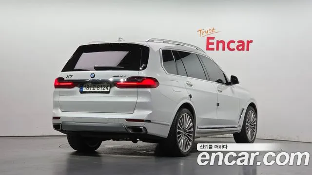 BMW X7 2021 thumb 2
