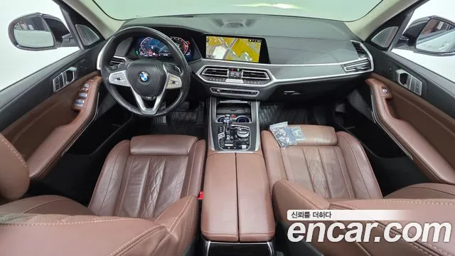 BMW X7 2021 thumb 7