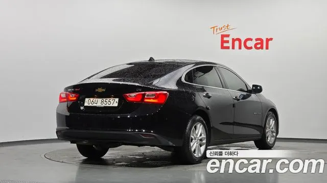 Chevrolet Malibu 2017 thumb 2