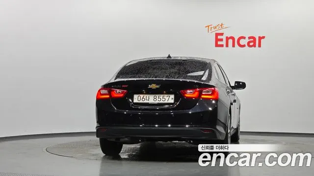 Chevrolet Malibu 2017 thumb 4