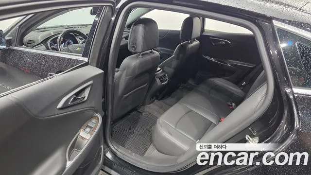 Chevrolet Malibu 2017 thumb 11
