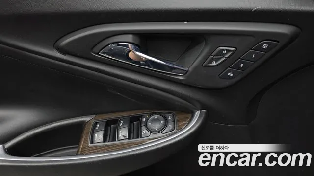 Chevrolet Malibu 2017 thumb 12