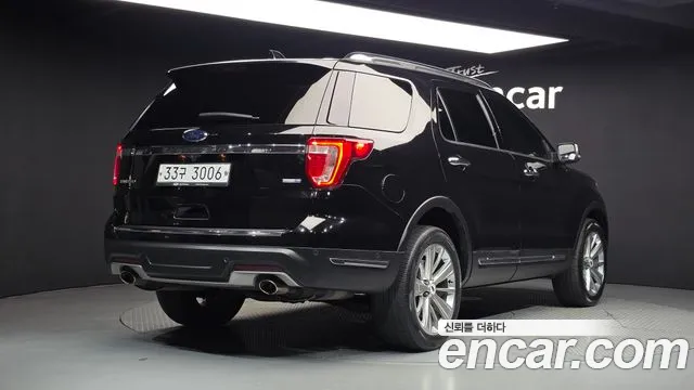 Ford Explorer 2019 thumb 2