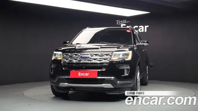 Ford Explorer 2019 thumb 3