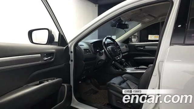 Renault Koleos 2017 thumb 10