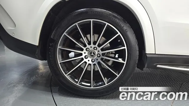 Mercedes-Benz GLE 2022 thumb 5