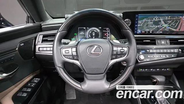 Lexus ES 2023 thumb 12