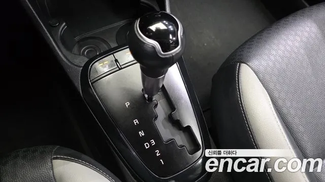 Kia Morning 2018 thumb 9