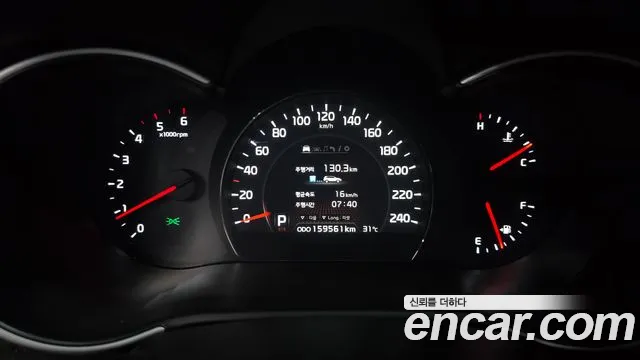 Kia Sorento 2012 thumb 8