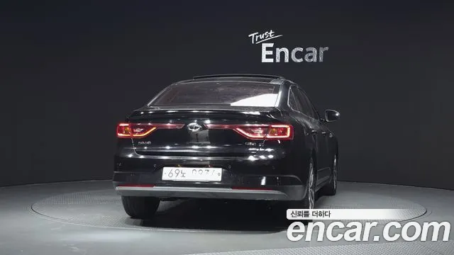 Renault Megane 2016 thumb 4