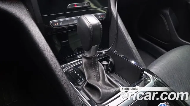 Renault Megane 2016 thumb 9