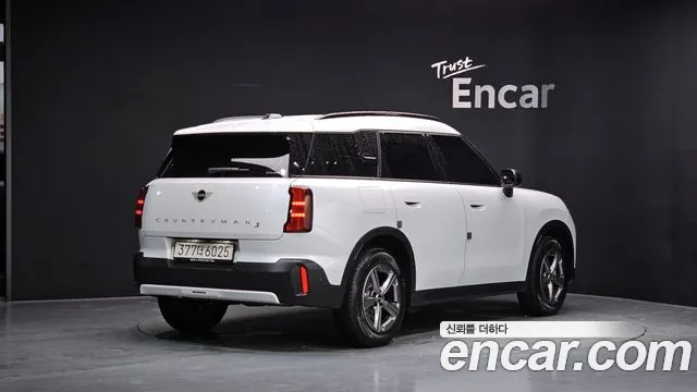 Mini Countryman 2026 thumb 2