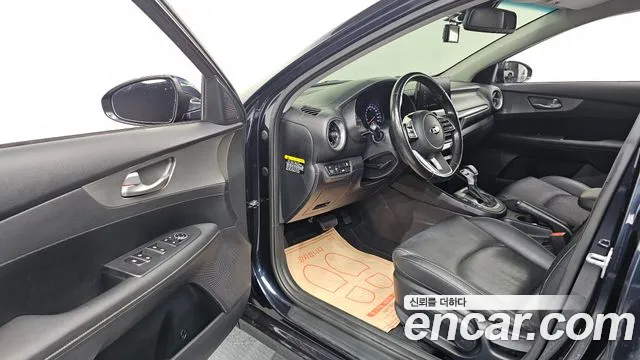 Kia K3 2019 thumb 10