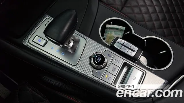 Genesis G70 2020 thumb 9