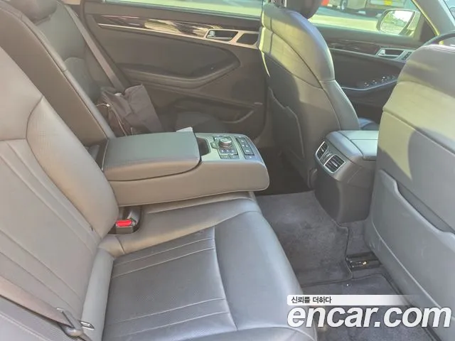 Hyundai Genesis 2014 thumb 8