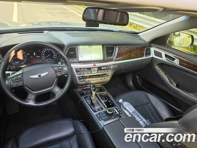 Hyundai Genesis 2014 thumb 10