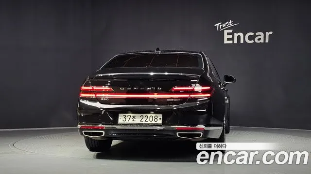 Genesis G90 2019 thumb 4