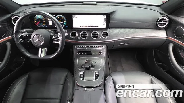 Mercedes-Benz E-Класс 2021 thumb 7