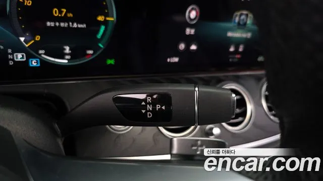 Mercedes-Benz E-Класс 2021 thumb 9