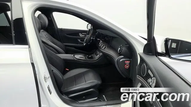 Mercedes-Benz E-Класс 2021 thumb 11