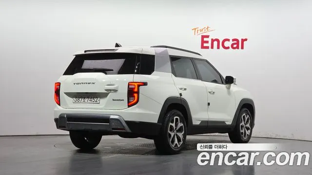 KG_Mobility_Ssangyong Torres 2022 thumb 2