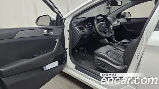 Hyundai Sonata 2015 thumb 10