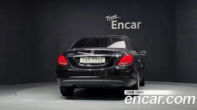 Mercedes-Benz C-Класс 2018 thumb 4