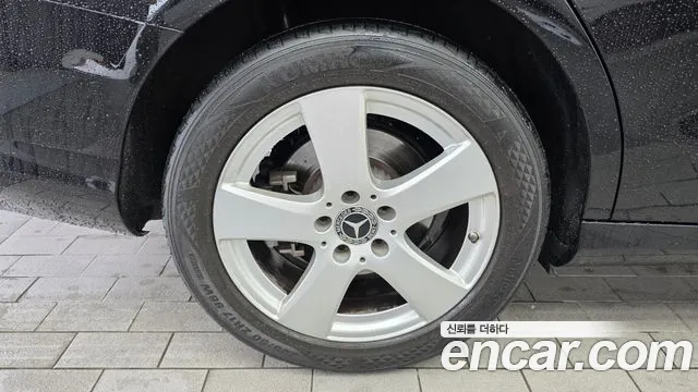 Mercedes-Benz C-Класс 2018 thumb 5