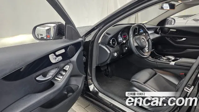 Mercedes-Benz C-Класс 2018 thumb 10