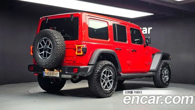 Jeep Wrangler 2024 thumb 2