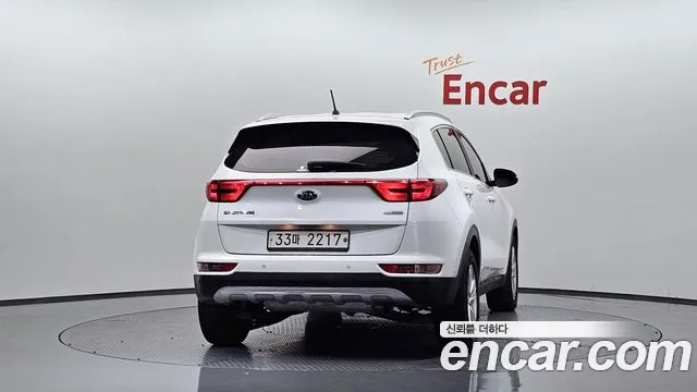 Kia Sportage 2018 thumb 4
