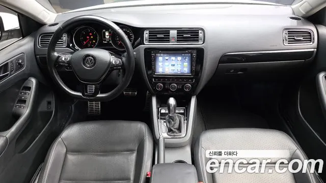 Volkswagen Jetta 2015 thumb 7