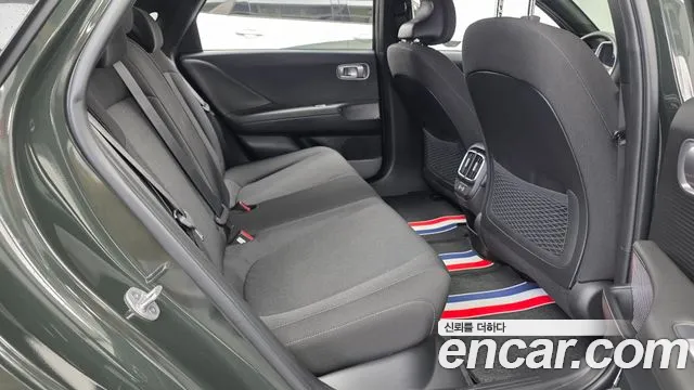 Hyundai IONIQ 6 2023 thumb 11