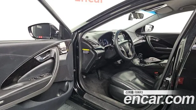 Hyundai Grandeur 2014 thumb 9
