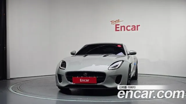 Jaguar F-Type 2018 thumb 3