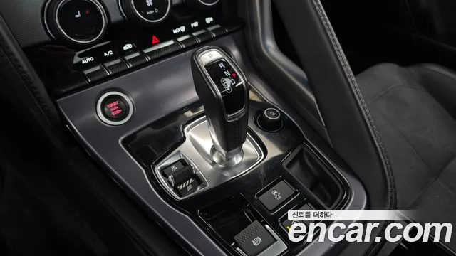 Jaguar F-Type 2018 thumb 9