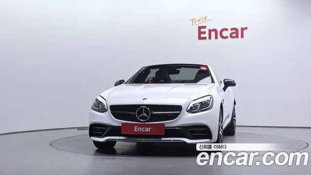 Mercedes-Benz SLC-Class 2018 thumb 3