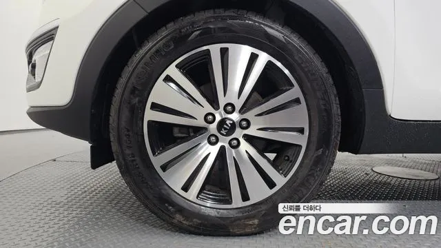 Kia Sportage 2013 thumb 5