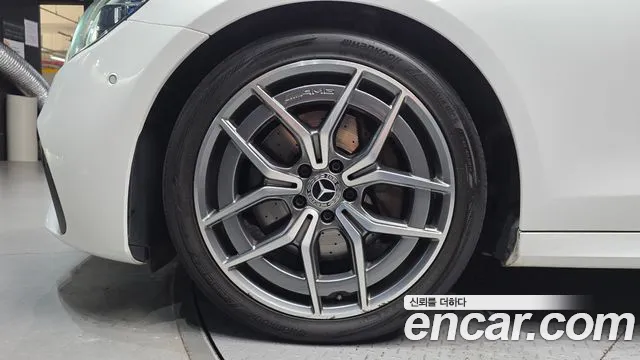 Mercedes-Benz E-Класс 2020 thumb 5