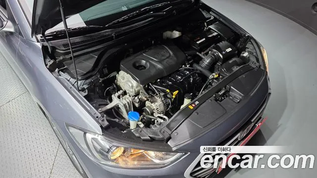 Hyundai Avante 2018 thumb 6