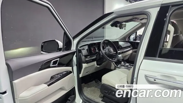 Kia Carnival 2020 thumb 10