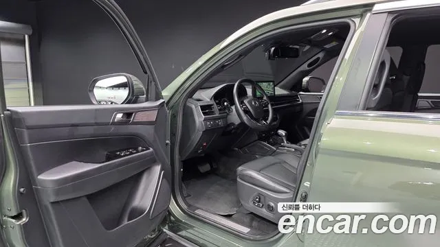 KG_Mobility_Ssangyong Rexton 2023 thumb 10