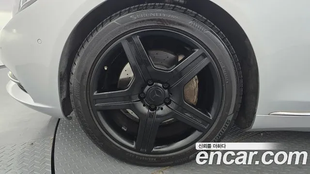 Mercedes-Benz S-Класс 2015 thumb 5