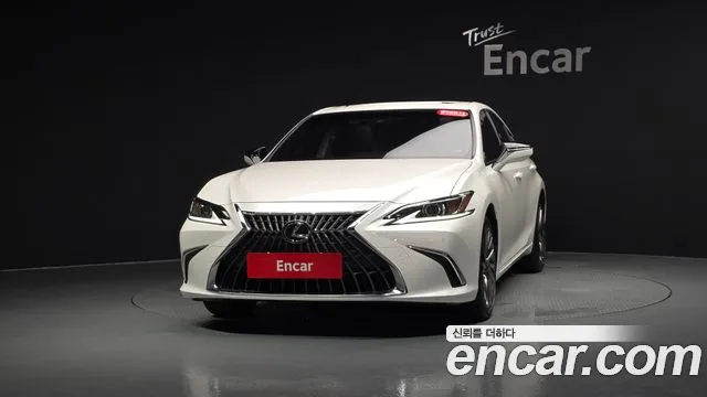 Lexus ES 2023 thumb 2