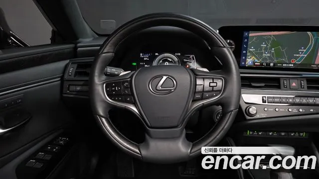 Lexus ES 2023 thumb 12