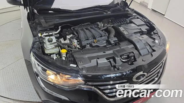Renault Megane 2016 thumb 6