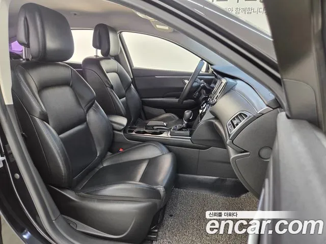 Renault Megane 2016 thumb 10